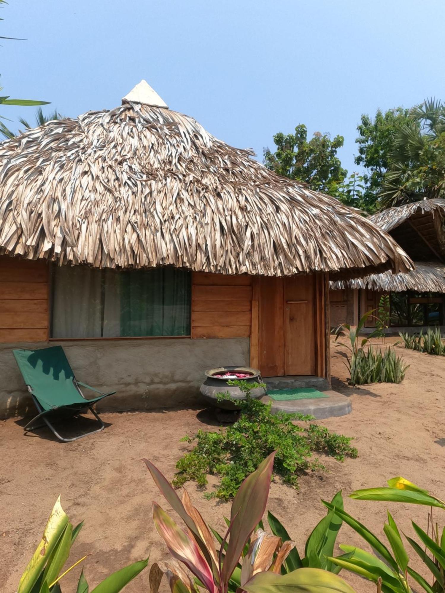 Monsoon Eco Resort - Whisky Point Arugambay Pottuvil Chambre photo